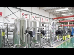 Maschine mit automatischem Wasserreinigungssystem für Trinkwasser-Flaschenanlage