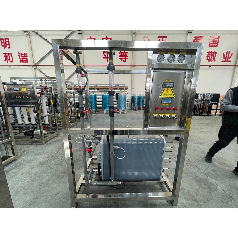 Produktivität 2 L / Stunde EDI-System für schnelle und effektive Wasserreinigung