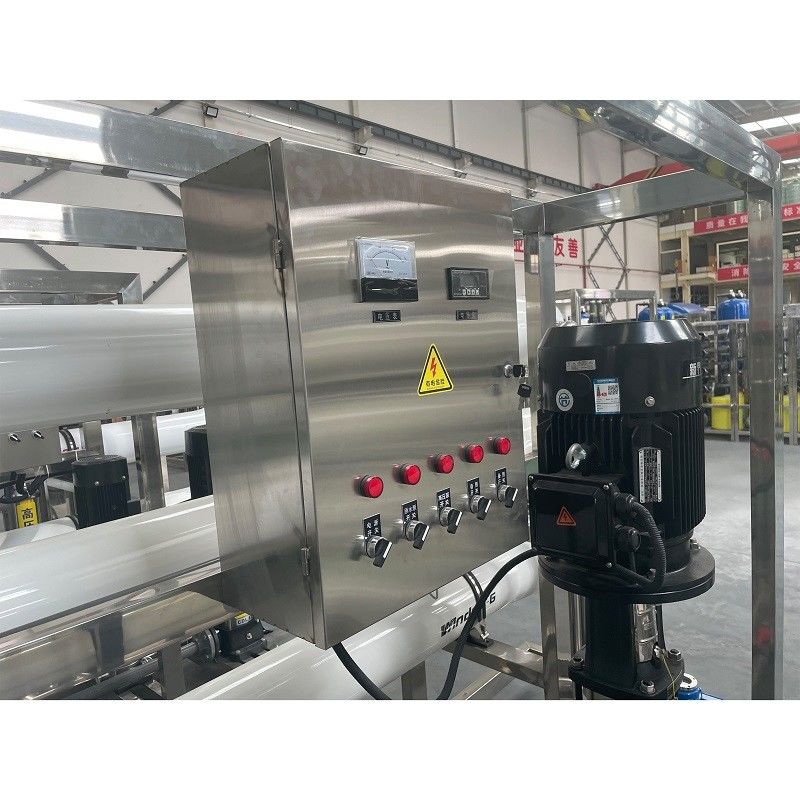 Brackische Salzwasserfilterreinigung 9 Tonnen RO-System mit Produktivität 2L/Stunde