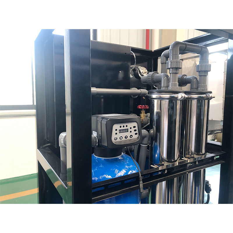 500L vollständige Wasseraufbereitungsanlage mit Ozongenerator und UF-Modul von 0,001-0,01um