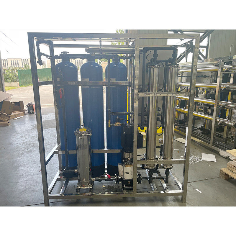 0.2-0.4MPa 500LPH Drei FRP Umkehrosmose-Wasserreinigungssystem für den direkten Trink