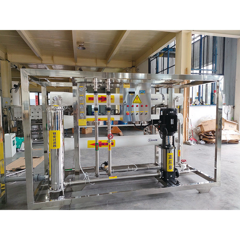 6000LPH kommerzielle Wasserfilteranlage zur industriellen Umkehrosmose-Wasserfiltration